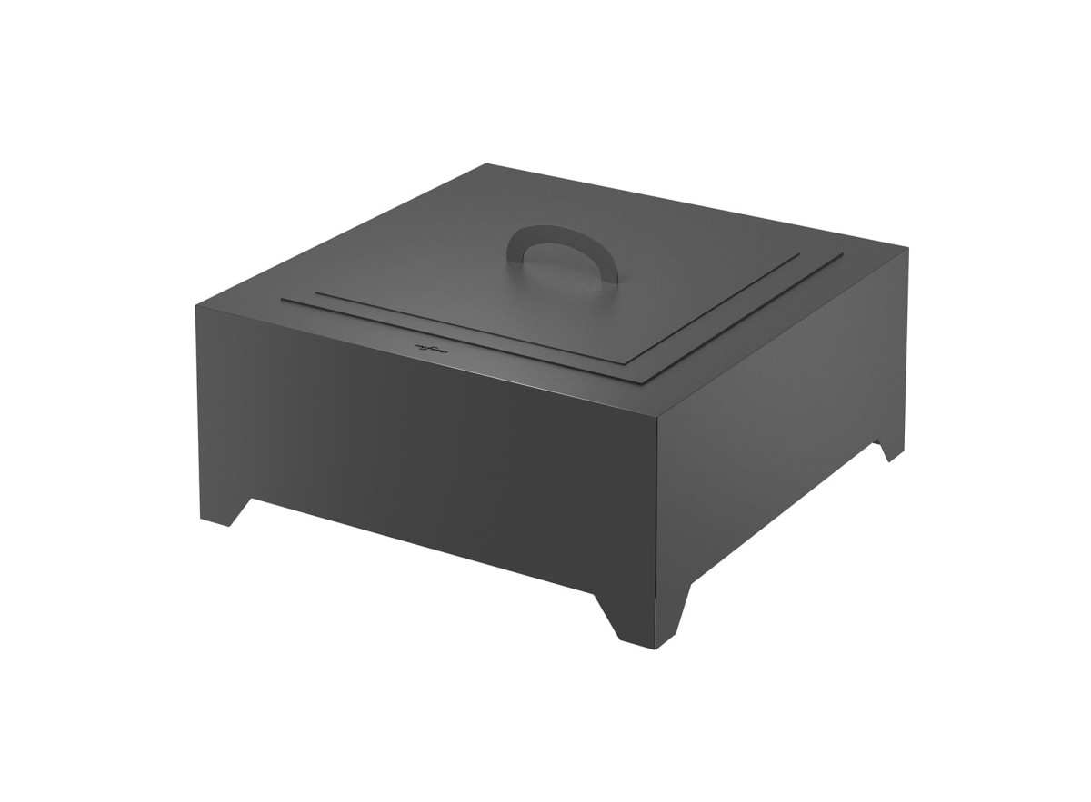 kwadrat_700_black.jpg